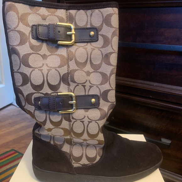 Coach Boots - Picture 1 of 1